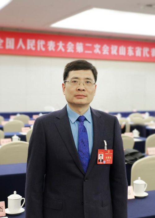 “4+1”，全國人大代表周云杰的“兩會聚焦”
