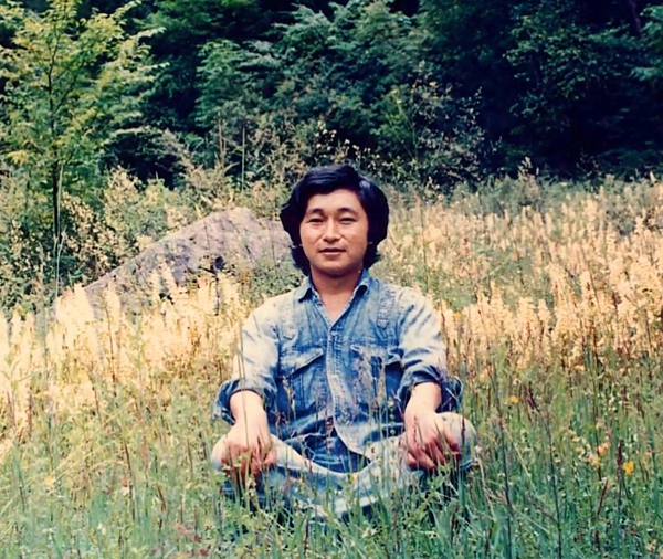 阿來，步履不停
