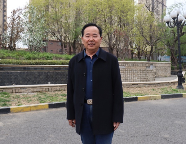 姚國友，做中國傳統(tǒng)書畫的傳承者